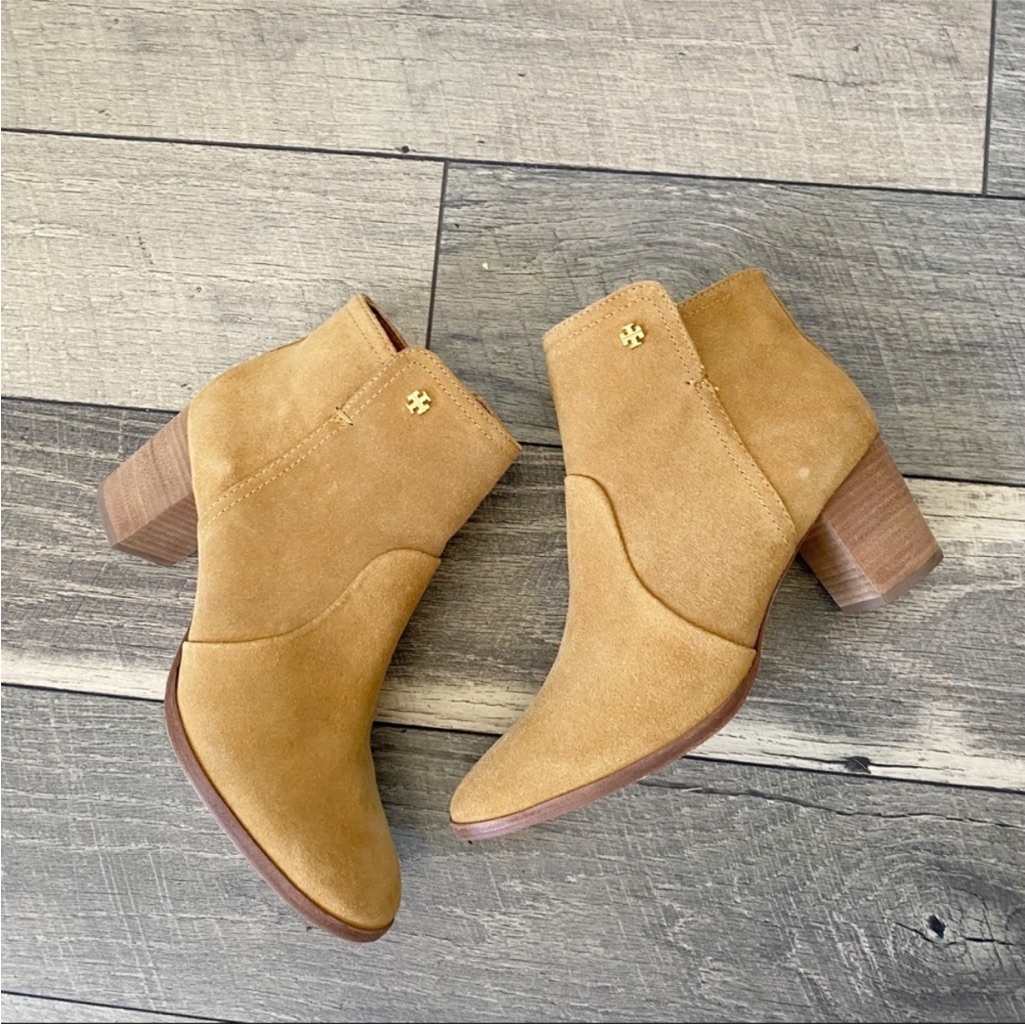 Nwt Tory Burch Sabe Caramel Suede Ankle Booties Rounded Toe Block Heel Size 11
